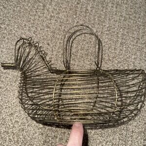 Vintage Gold Colored Wire Easter Chicken Shaped Basket For Eggs Or Decor 7"x 10"